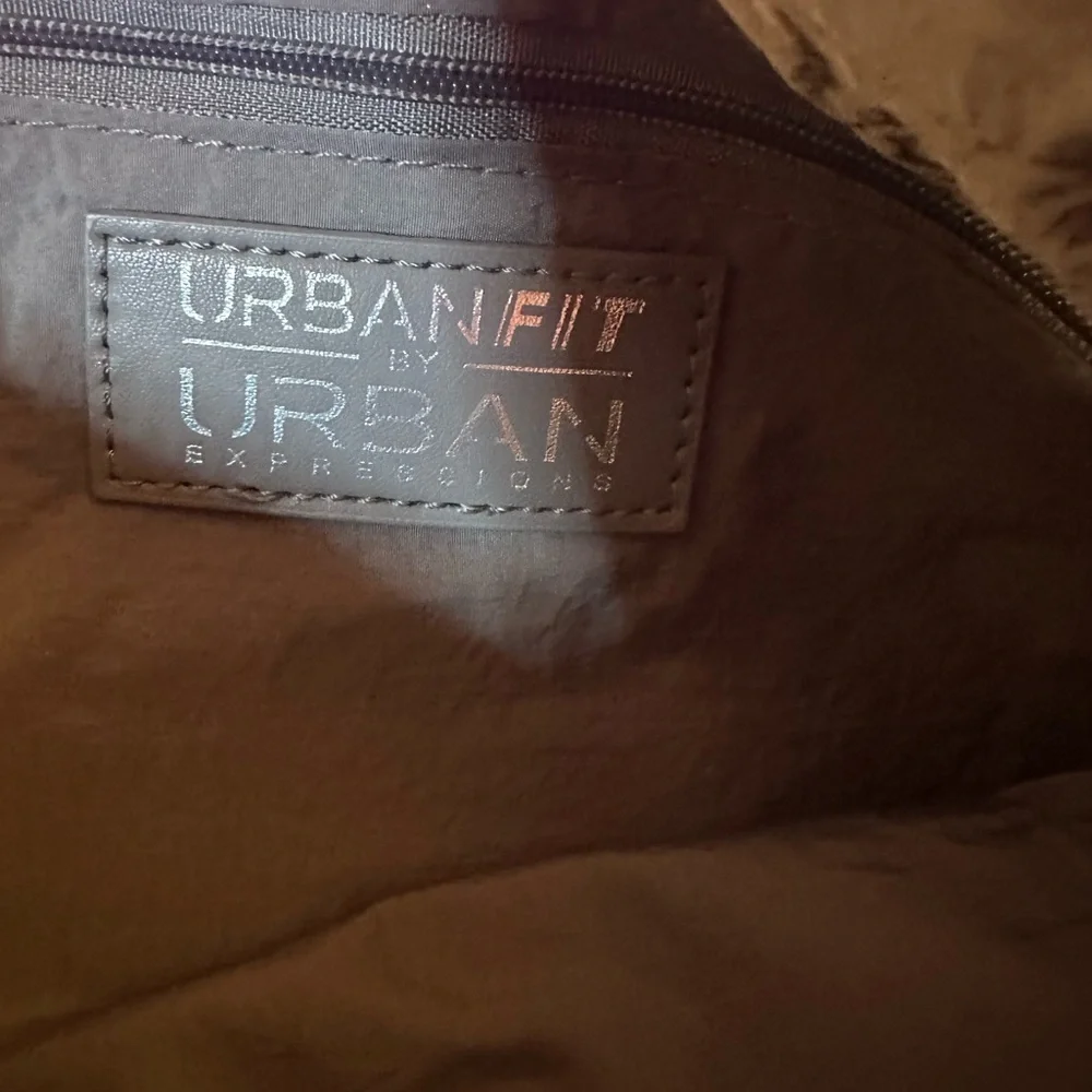 URBAN FIT teal puffer purse - NEW